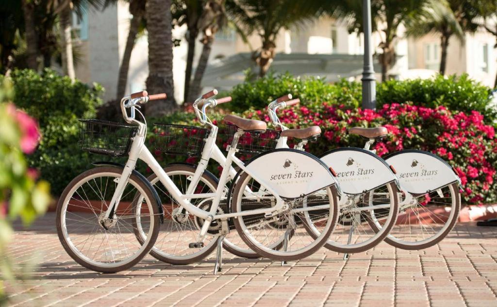 Seven Stars Resort & Spa Grace Bay Exterior foto